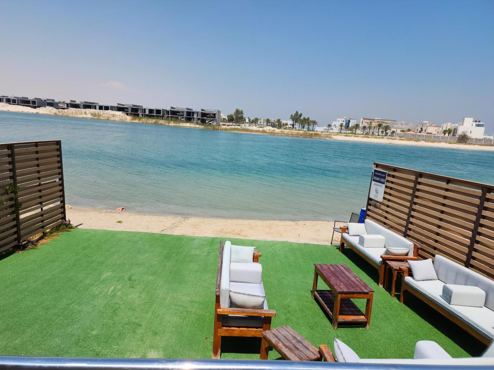 אל חובר Amwaj Resort For Families Only מראה חיצוני תמונה